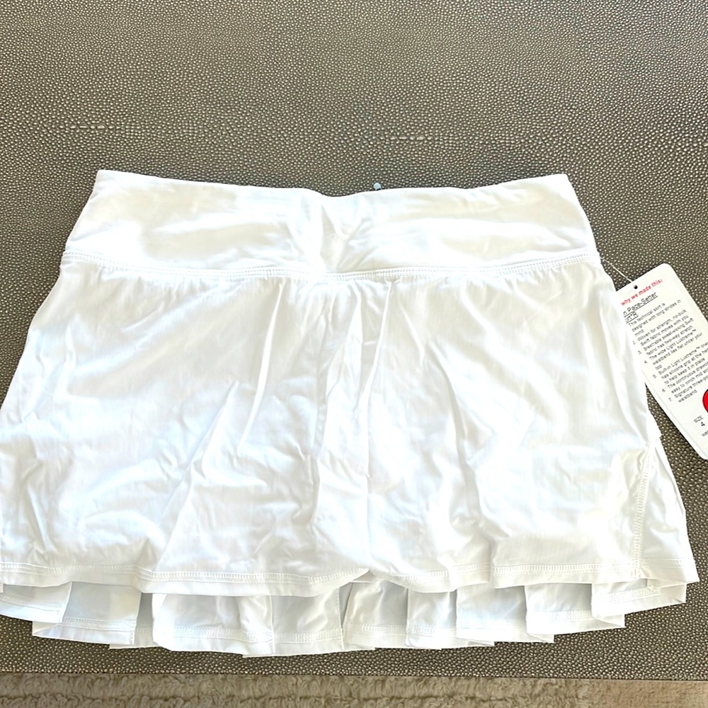 NWT Lululemon white tennis skirt! Size 4